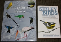 comparison front view of Bird Families of the World: A Guide to the Spectacular Diversity of Birds